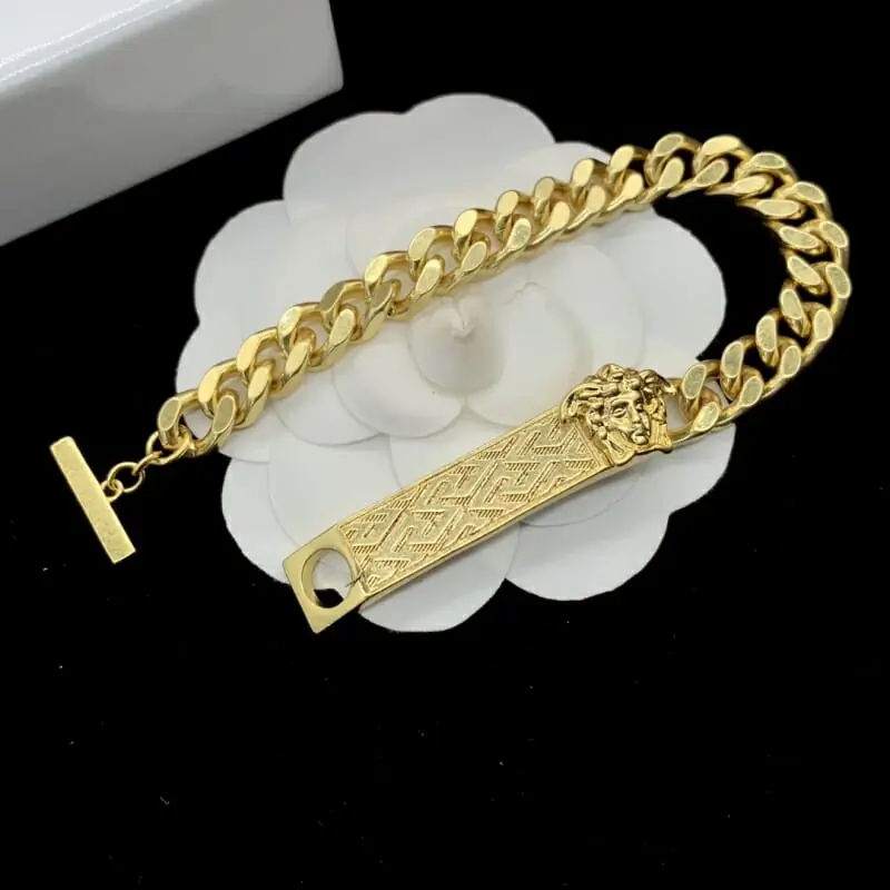 versace bracelets s_12055444